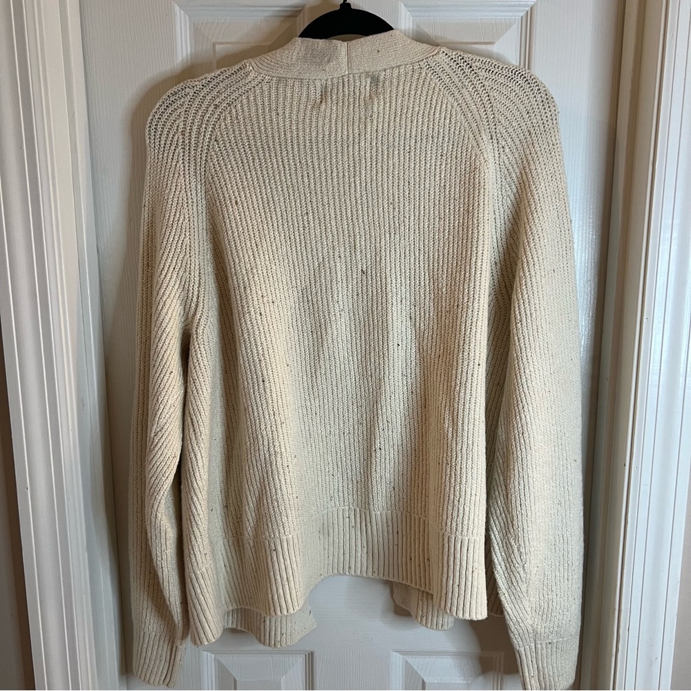 Old Navy Cream Cardigan/Sweater Large - Picture 4 of 4